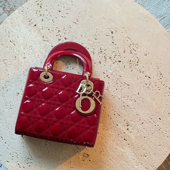 Lady Dior small red patent bag - Picture 1 of 5
